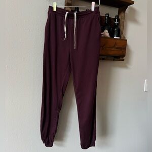 Vuori Boyfriend Jogger (Women's DreamKnit™ Jogger)